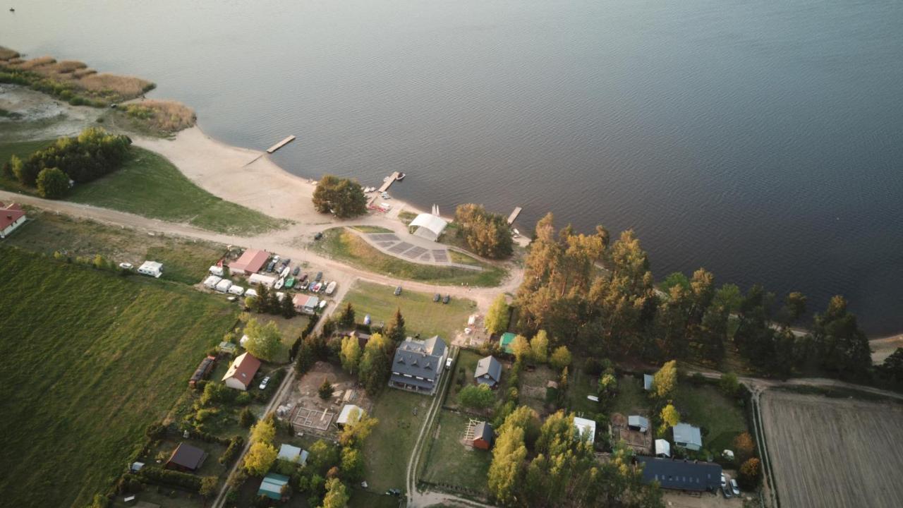 Zubr Nad Zalewem